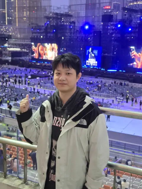 Jiayu YANG 杨家宇